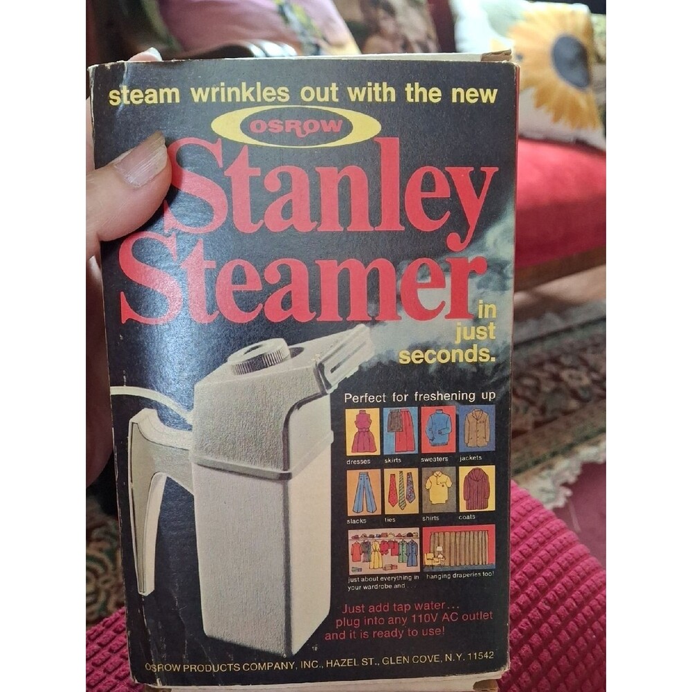 Stanley Steamer Handheld Fabric Steamer - Cream